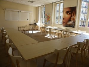 FL-Paris-Notre-Dame---Classroom-1