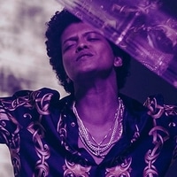 แปลเพลง Versace On The Floor – Bruno Mars เนื้อเพลง