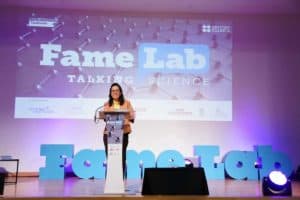 ดร. จุฬารัตน์ในงาน FameLab Thailand Competition 2019