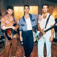 แปลเพลง Who's in Your Head - Jonas Brothers เนื้อเพลง